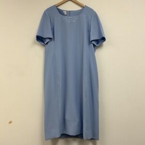 Vintage Henry-Lee Dress Womens 16 Blue Embroidered Short Sleeve Shift Midi